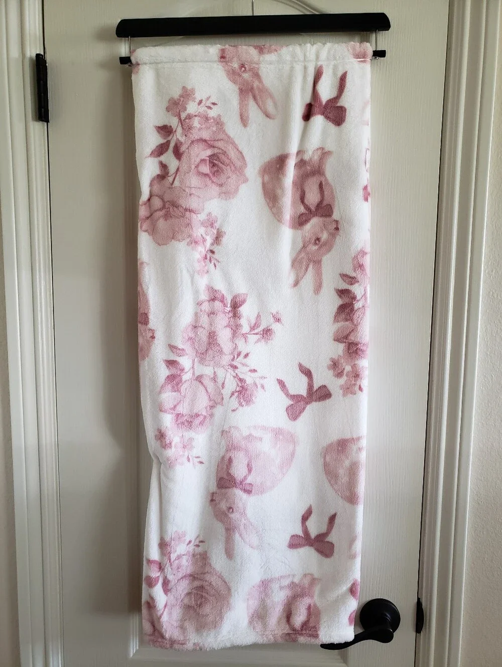Fern Hill Home Collection Decorative Pink Floral & Bunny Decorative Fleece Throw